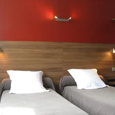 Otel Barnetche 3*