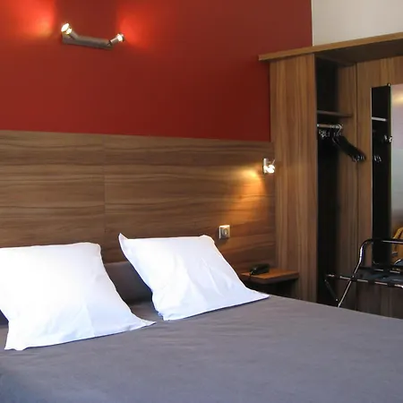 Otel Barnetche 3*